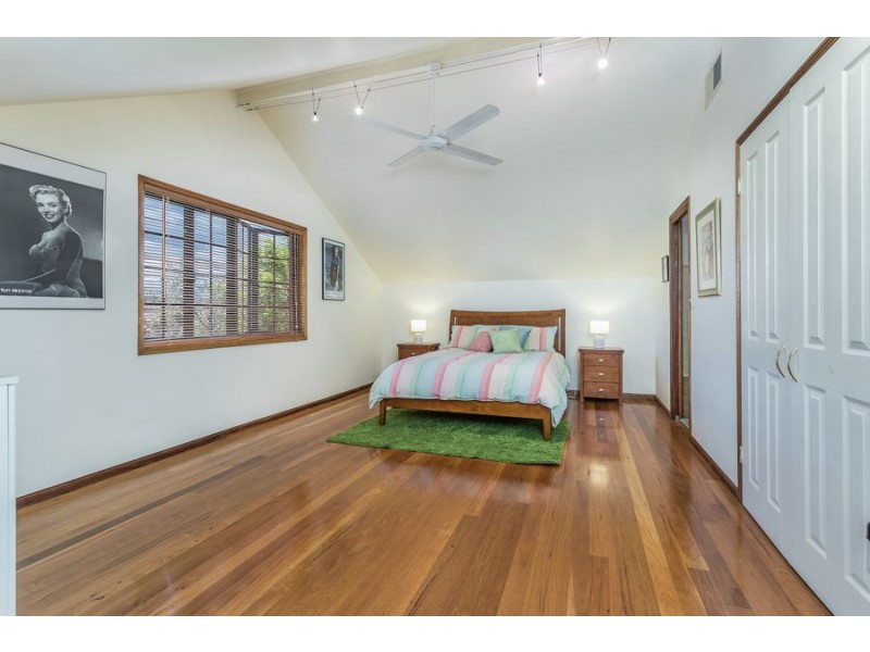 21 Ustinov Crescent, Mcdowall QLD 4053