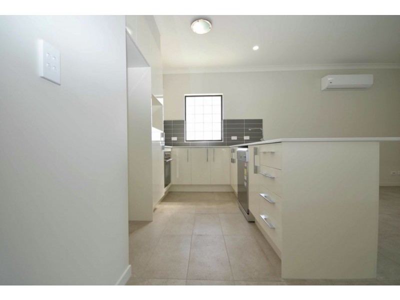 8/403 Zillmere Road, Zillmere QLD 4034