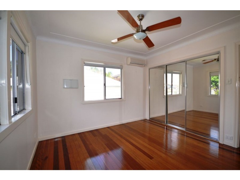 25 Grove Street, Albion QLD 4010