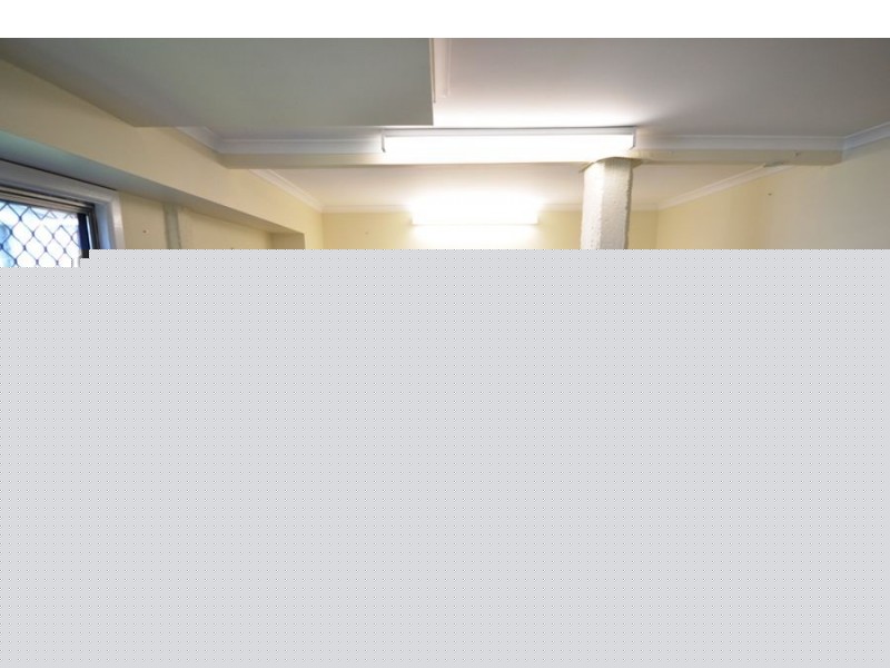 25 Grove Street, Albion QLD 4010