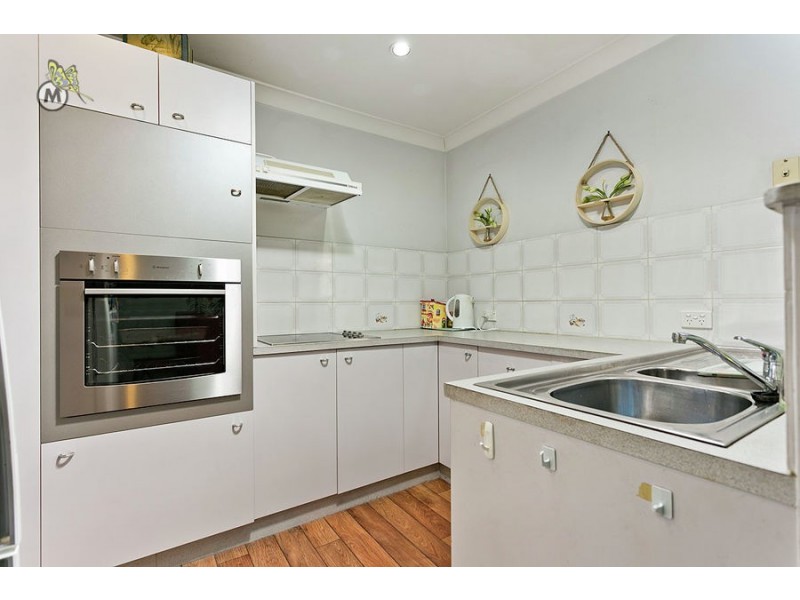 34 Tetragona Drive, Arana Hills QLD 4054