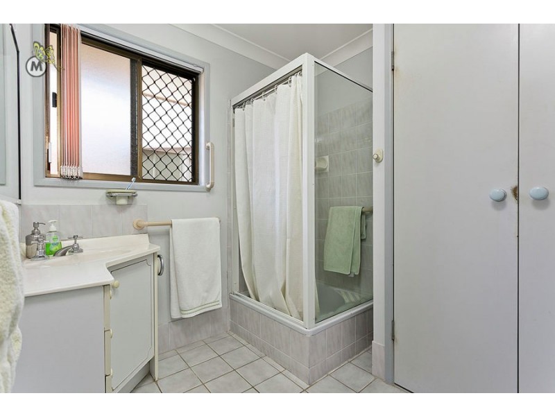 34 Tetragona Drive, Arana Hills QLD 4054