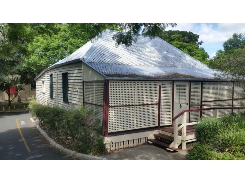 28A Dundonald Street, Everton Park QLD 4053