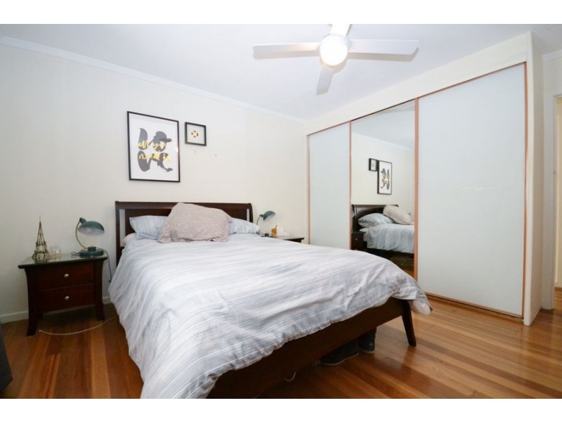 33 Landscape Street, Stafford Heights QLD 4053