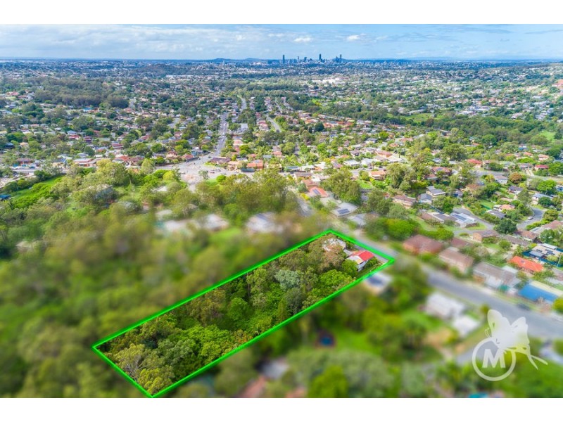 Everton Hills QLD 4053