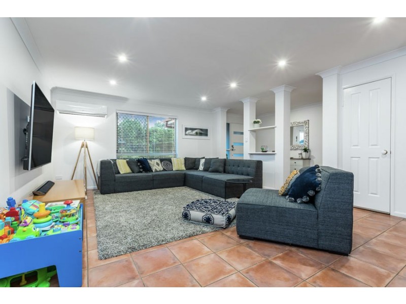 22 Kesteven Street, Albany Creek QLD 4035