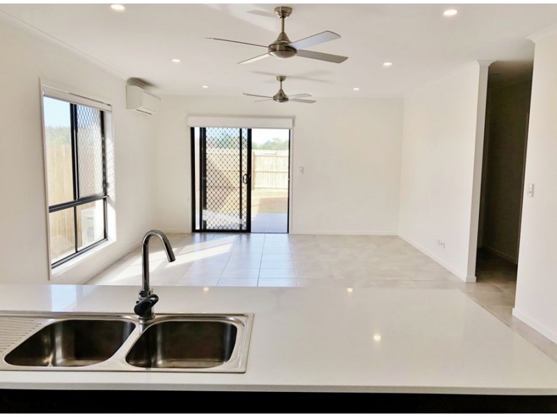 19 Kevpat Place, Nudgee QLD 4014