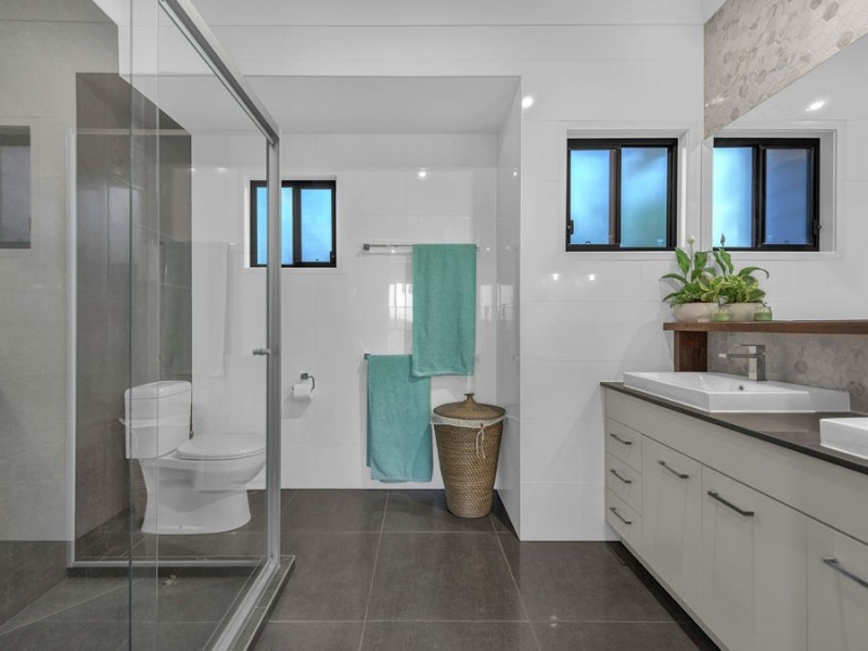 63 Illawarra Street, Everton Park QLD 4053