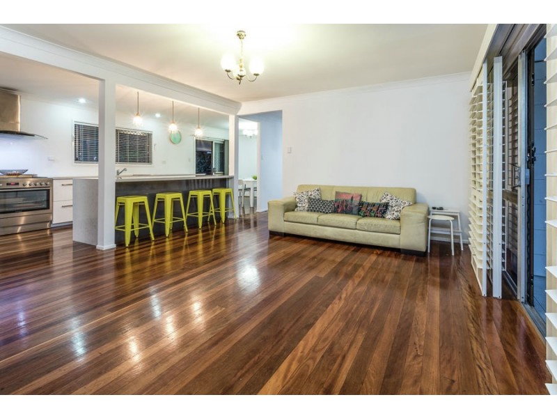 9 Seberg Street, Mcdowall QLD 4053