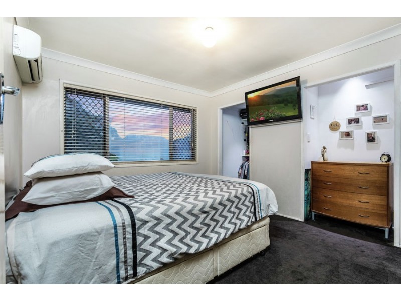 9 Seberg Street, Mcdowall QLD 4053