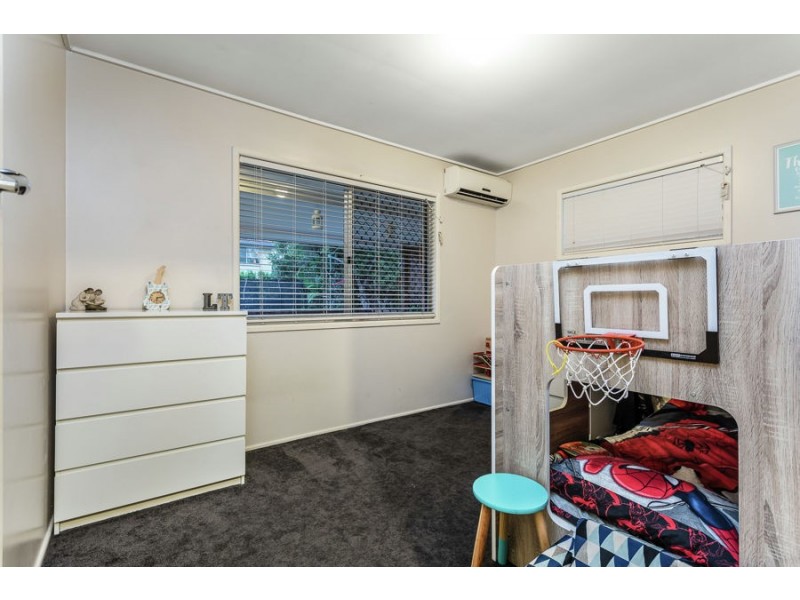 9 Seberg Street, Mcdowall QLD 4053