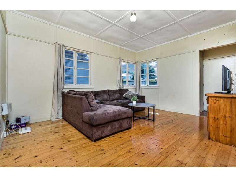 32 Crowley Street, Zillmere QLD 4034