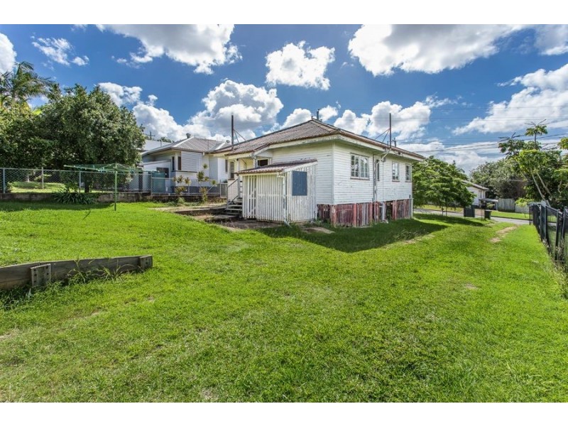 32 Crowley Street, Zillmere QLD 4034