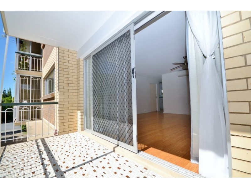 2/21 Childs Street, Clayfield QLD 4011