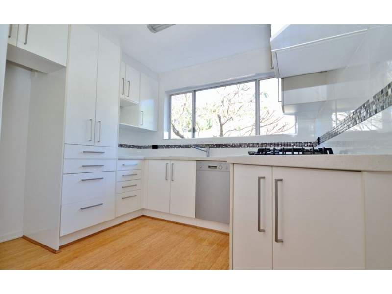 2/21 Childs Street, Clayfield QLD 4011