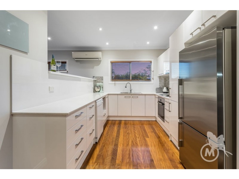 72 Minto Cres, Arana Hills QLD 4054