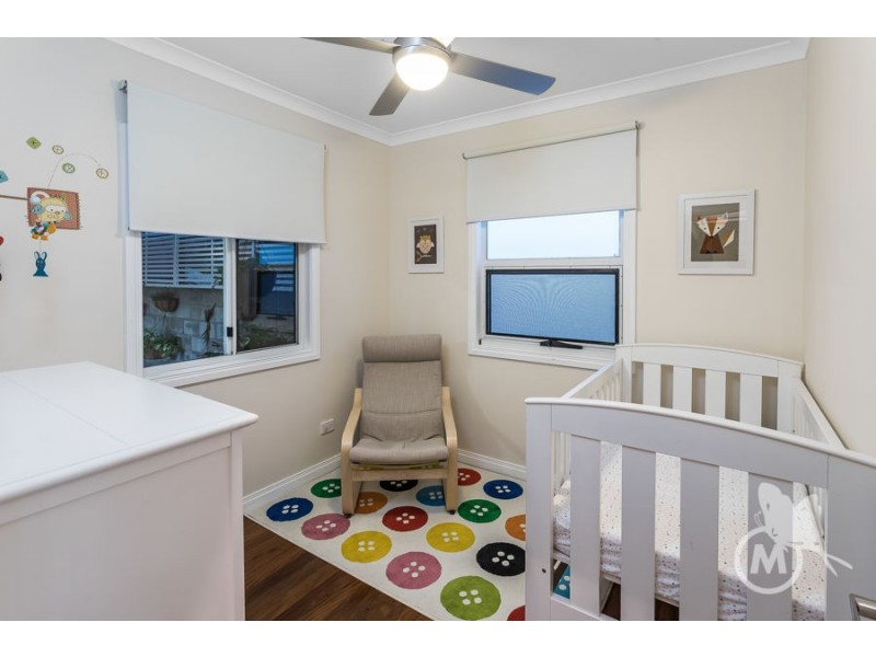 72 Minto Cres, Arana Hills QLD 4054