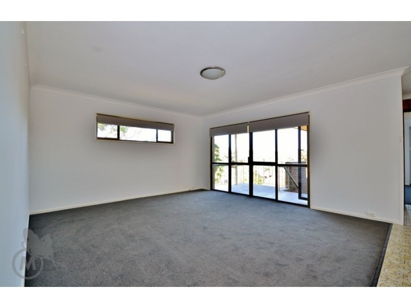 9 Lipton Place, Mcdowall QLD 4053