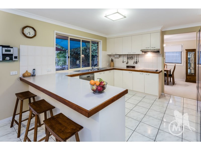 17 Myrtle Crescent, Bridgeman Downs QLD 4035