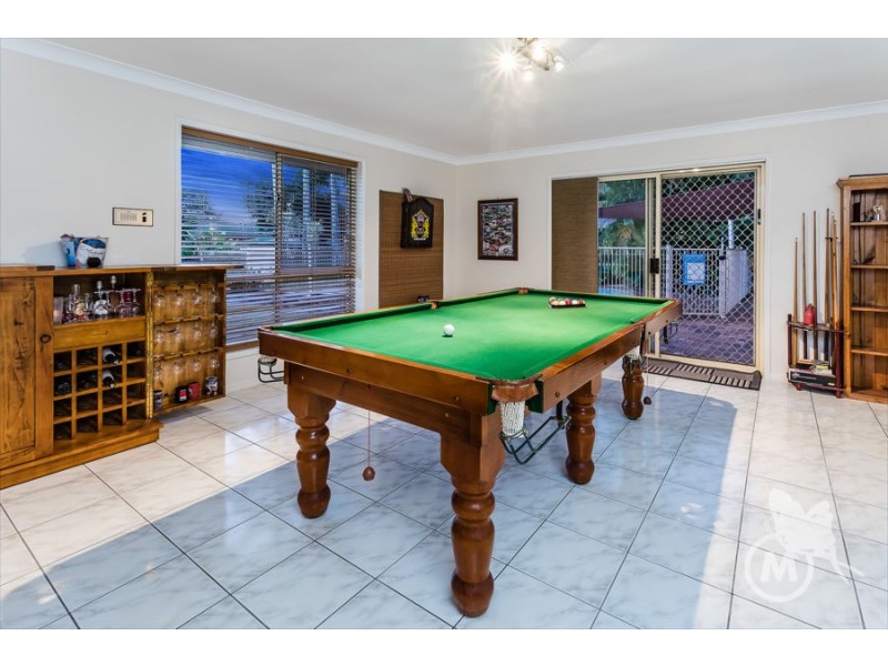 17 Myrtle Crescent, Bridgeman Downs QLD 4035