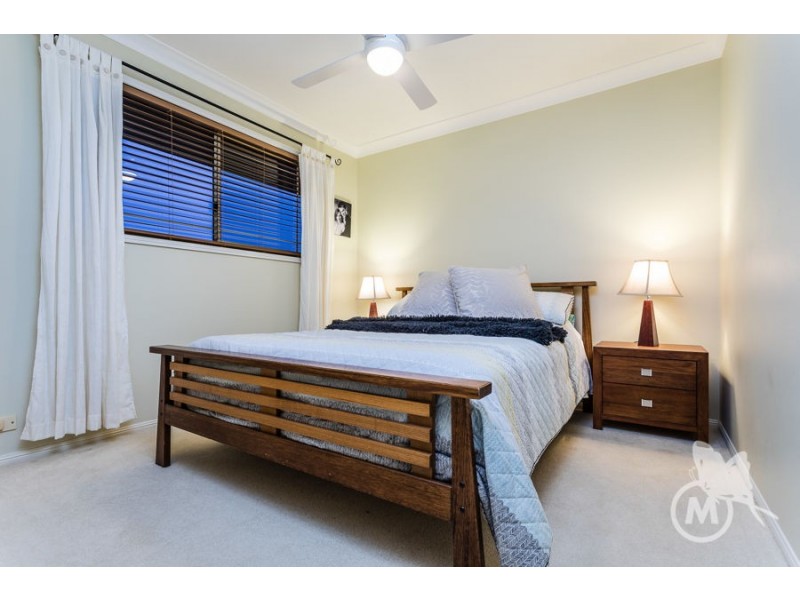 17 Myrtle Crescent, Bridgeman Downs QLD 4035