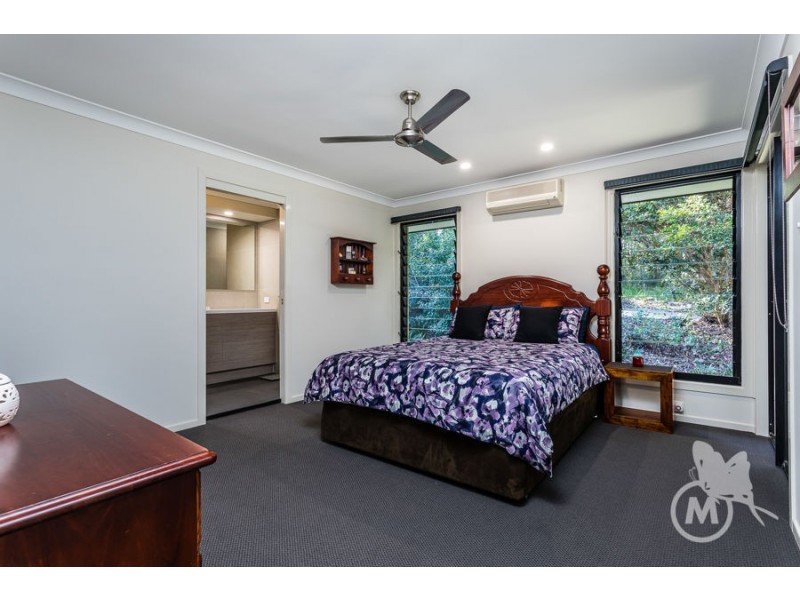 5 Yellow Button Close, Warner QLD 4500