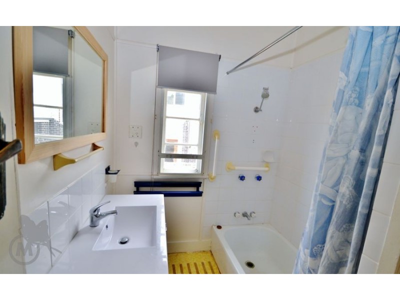 111 Blackwood Street, Mitchelton QLD 4053