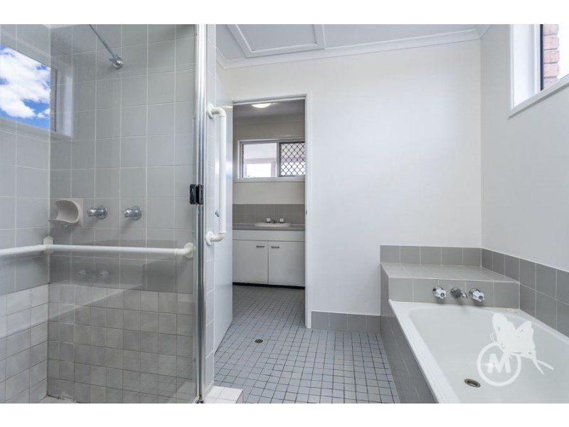 Unit 2/10 Halle Street, Everton Park QLD 4053