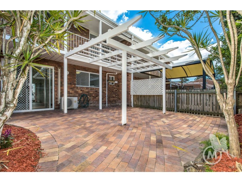 Unit 2/10 Halle Street, Everton Park QLD 4053