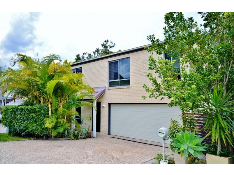 27 Hillside Circuit, Chermside West QLD 4032