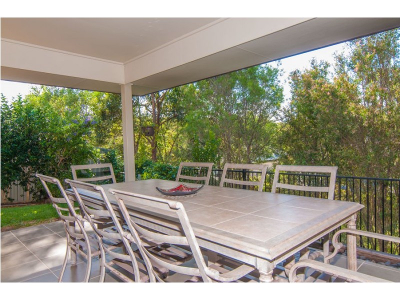 27 Hillside Circuit, Chermside West QLD 4032