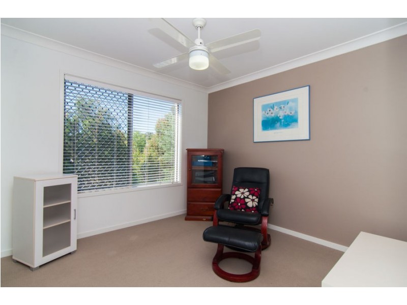 27 Hillside Circuit, Chermside West QLD 4032