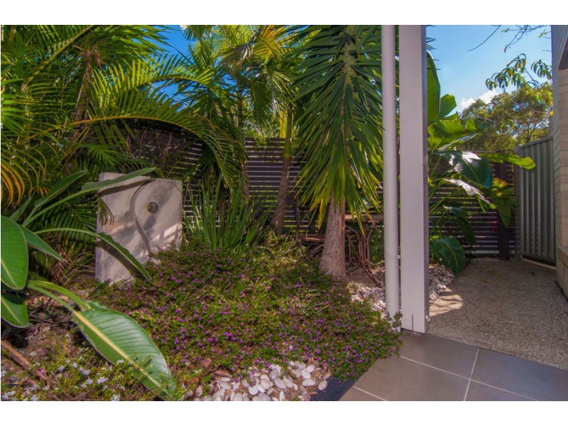 27 Hillside Circuit, Chermside West QLD 4032