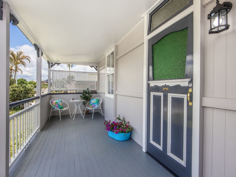 5a Thompson Street, Silkstone QLD 4304