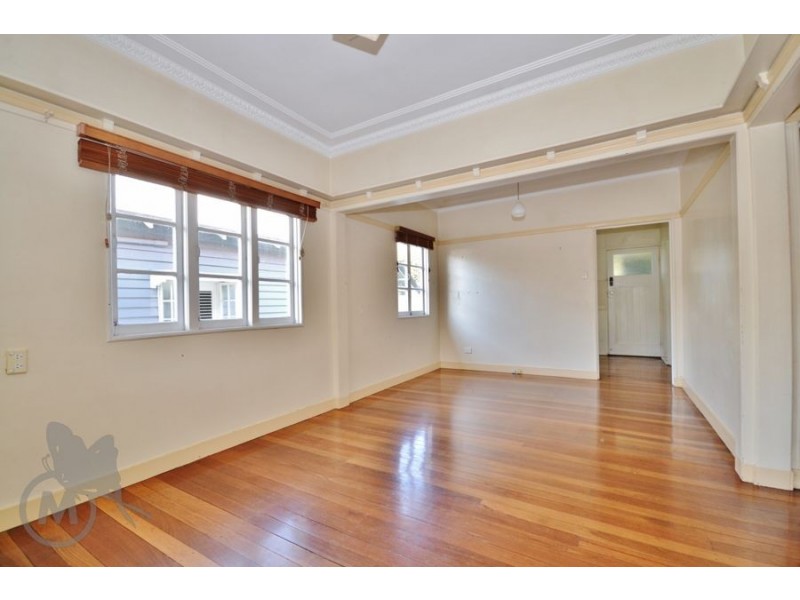 21 Dover Street, Hawthorne QLD 4171