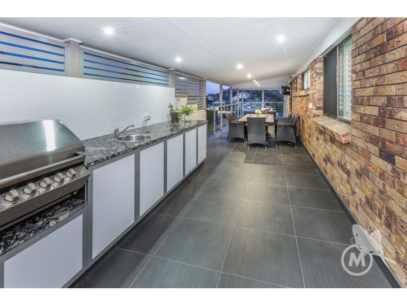 30 Raglass Street, Everton Park QLD 4053