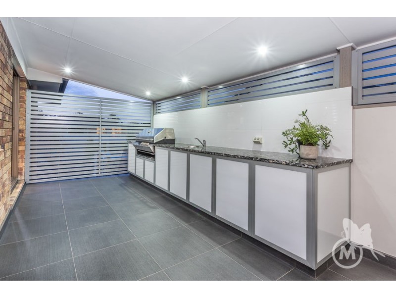 30 Raglass Street, Everton Park QLD 4053