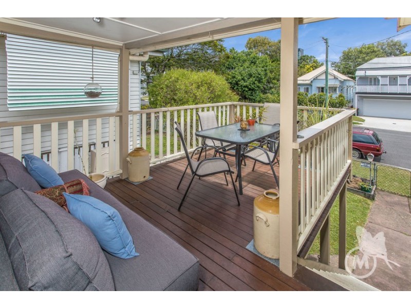25 Grove Street, Albion QLD 4010