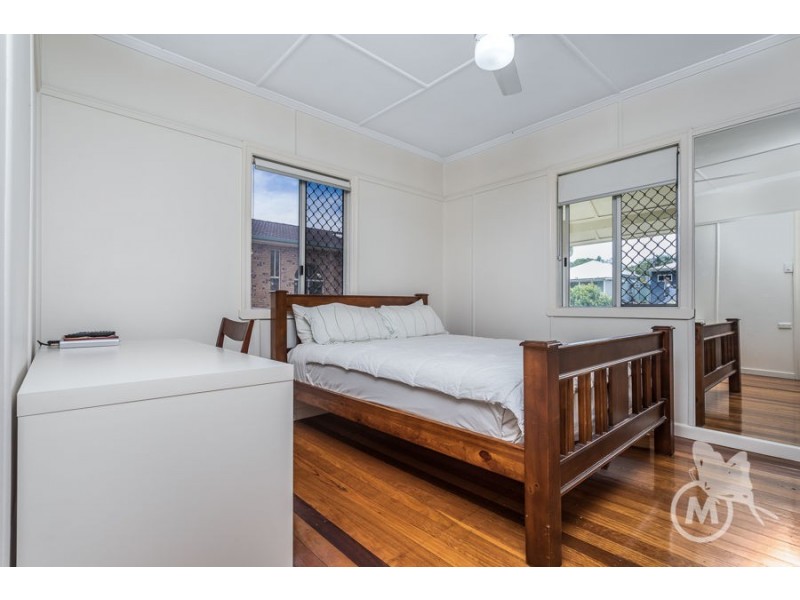 25 Grove Street, Albion QLD 4010