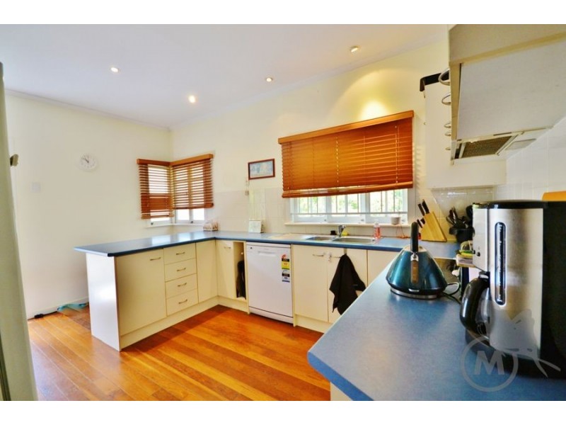 17 Booker Street, Keperra QLD 4054