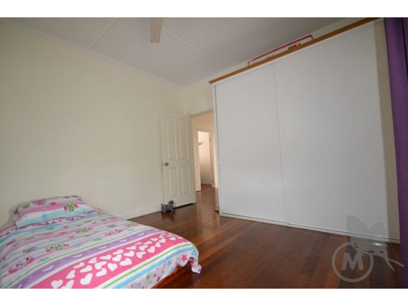 17 Booker Street, Keperra QLD 4054