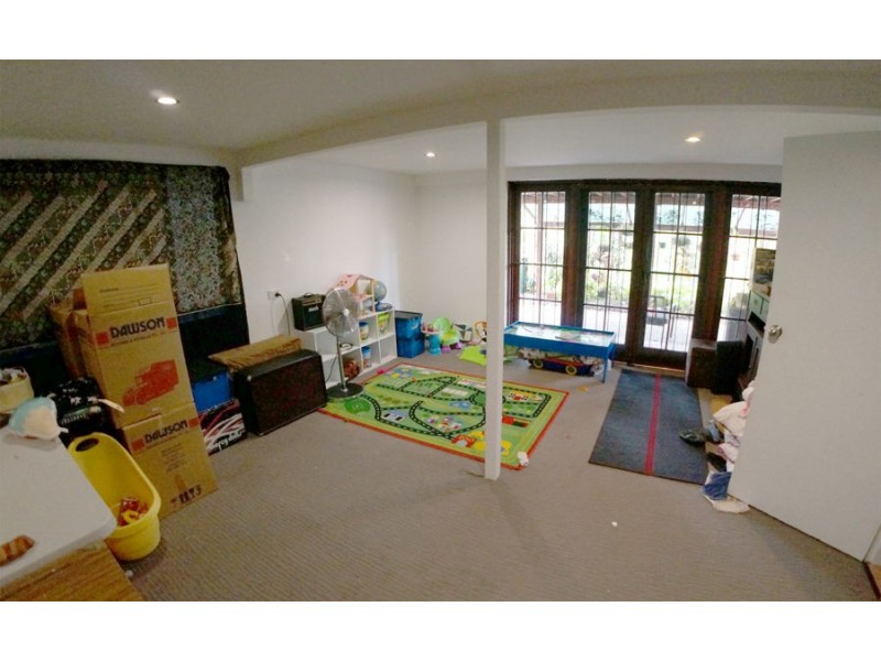 10 Elizabeth Street, Everton Hills QLD 4053