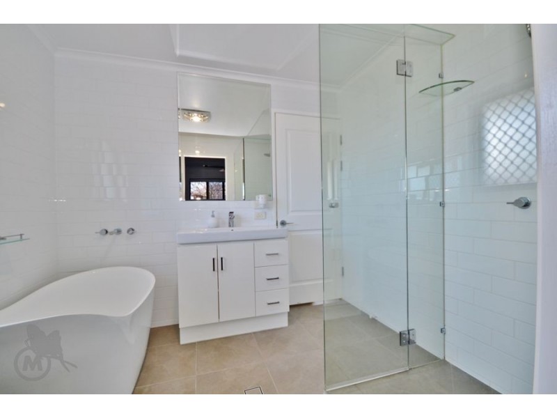 15 Osmond Street, Mcdowall QLD 4053