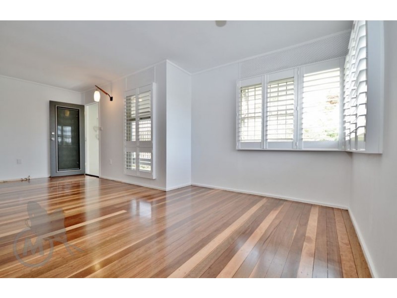 1 Kittabilla Street, Chermside West QLD 4032