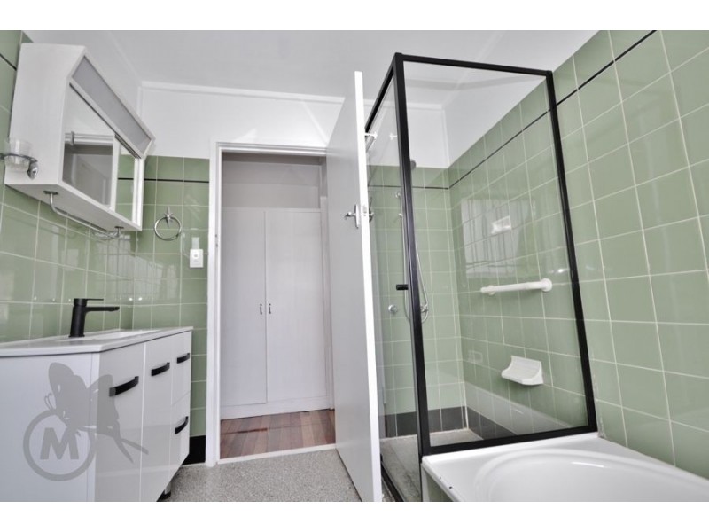 1 Kittabilla Street, Chermside West QLD 4032