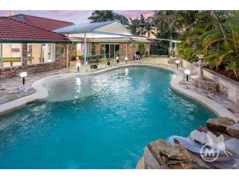 9 Myall place, Bridgeman Downs QLD 4035