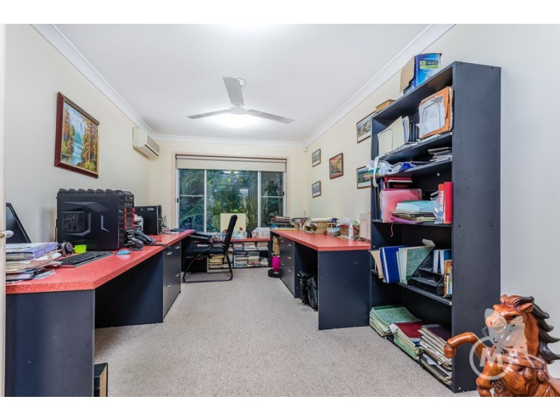 9 Myall place, Bridgeman Downs QLD 4035