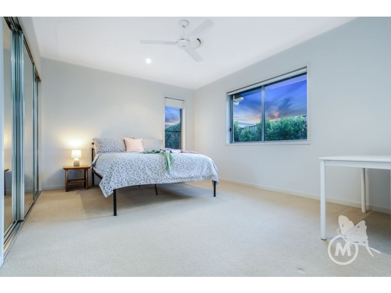 37 Hillside Circuit, Chermside West QLD 4032