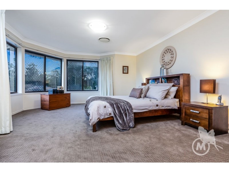 3 Karri Place, Bridgeman Downs QLD 4035