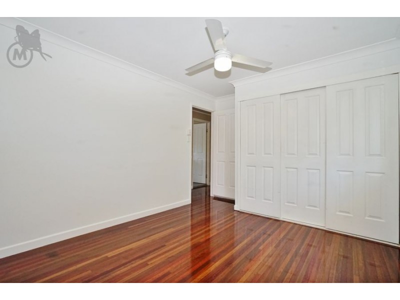 10 Dooloo Crescent, Ferny Hills QLD 4055
